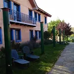 Casa Flor Hotel 2*