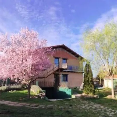 Casa Flor Murias de Rechivaldo