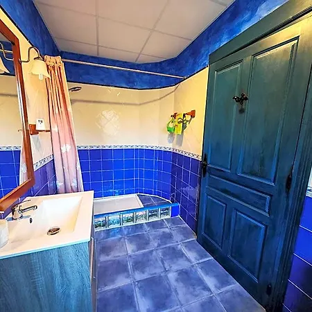 Casa Flor Hotel 2*